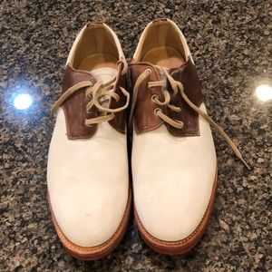 Walk over nubuck brown and cream saddle shoes
